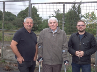 Cllr's Lapsa, Skinner and Mayer on the former Canley sports and social club Marler road 